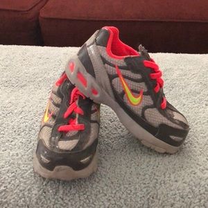 Nike toddler size 7.5